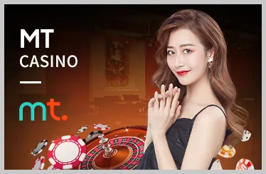 Người chơi đang chơi Blackjack với chip cược